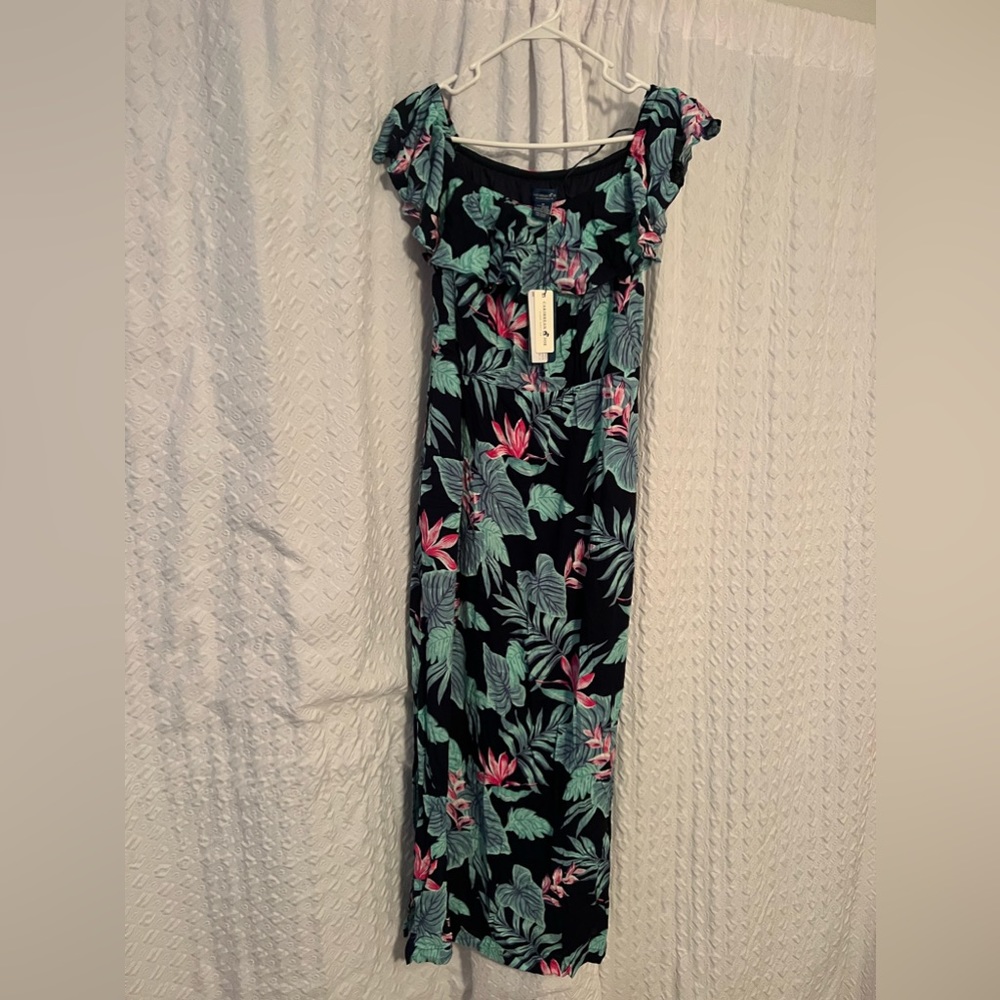 Carribean Joe. NWT’s Size M Tropical Dress